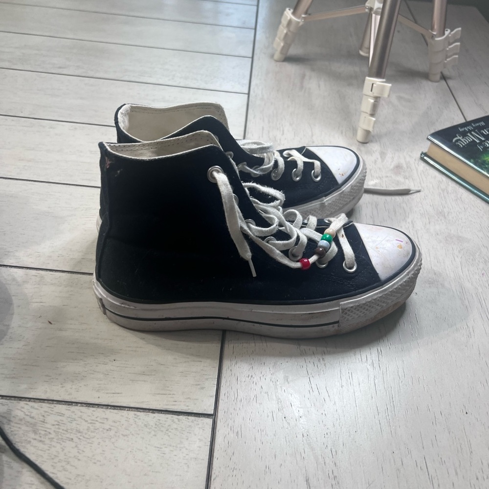 Platform converse